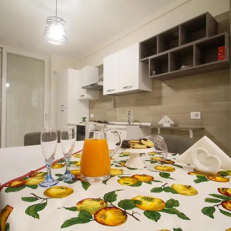 Elles Con Parcheggio Interno Bed & Breakfast