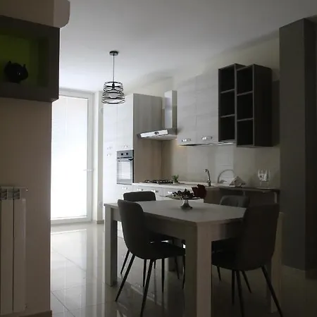Elles Con Parcheggio Interno Bed & Breakfast
