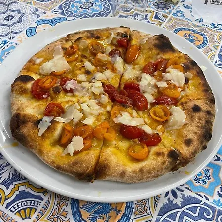 Elles Con Parcheggio Interno Отель типа 