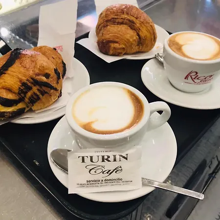 Elles Con Parcheggio Interno 4*